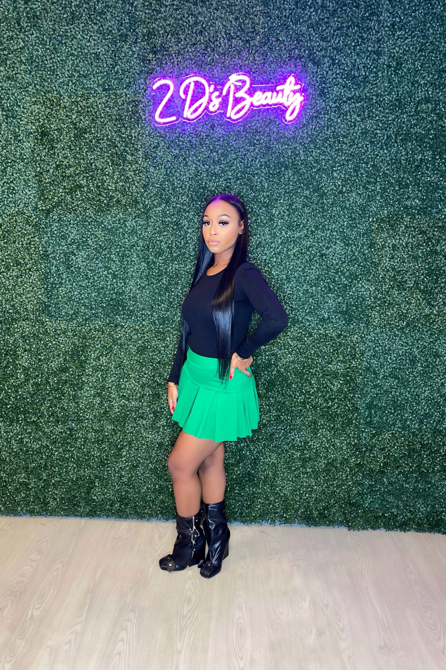 Pleated Kelly Green Skort