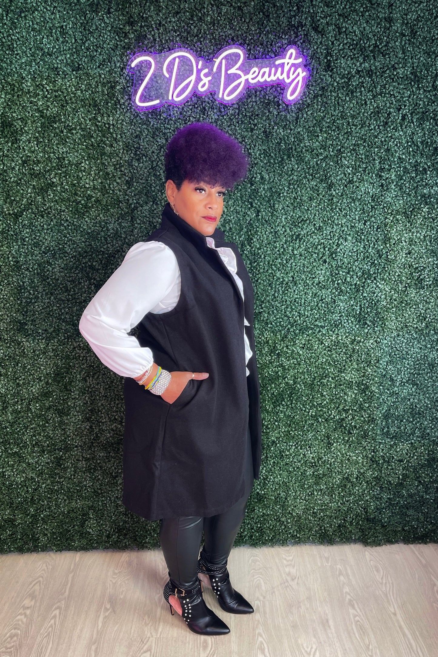 Plus Size Sleeveless Wool Vest